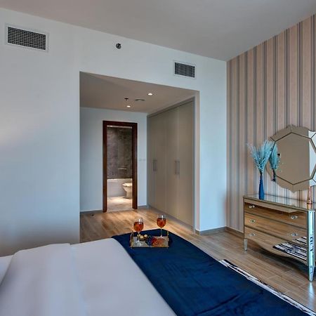 Durrani Homes - Lux 1Br At Al Habtoor Amna Tower ดูไบ ภายนอก รูปภาพ